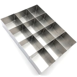Cortador de Pão de Mel 12 Cavidades 6cm Cód. 0923